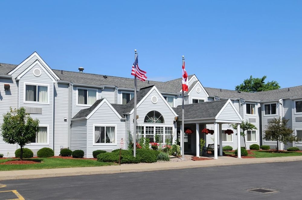 Centerway Hotel Buffalo Tonawanda Bagian luar foto