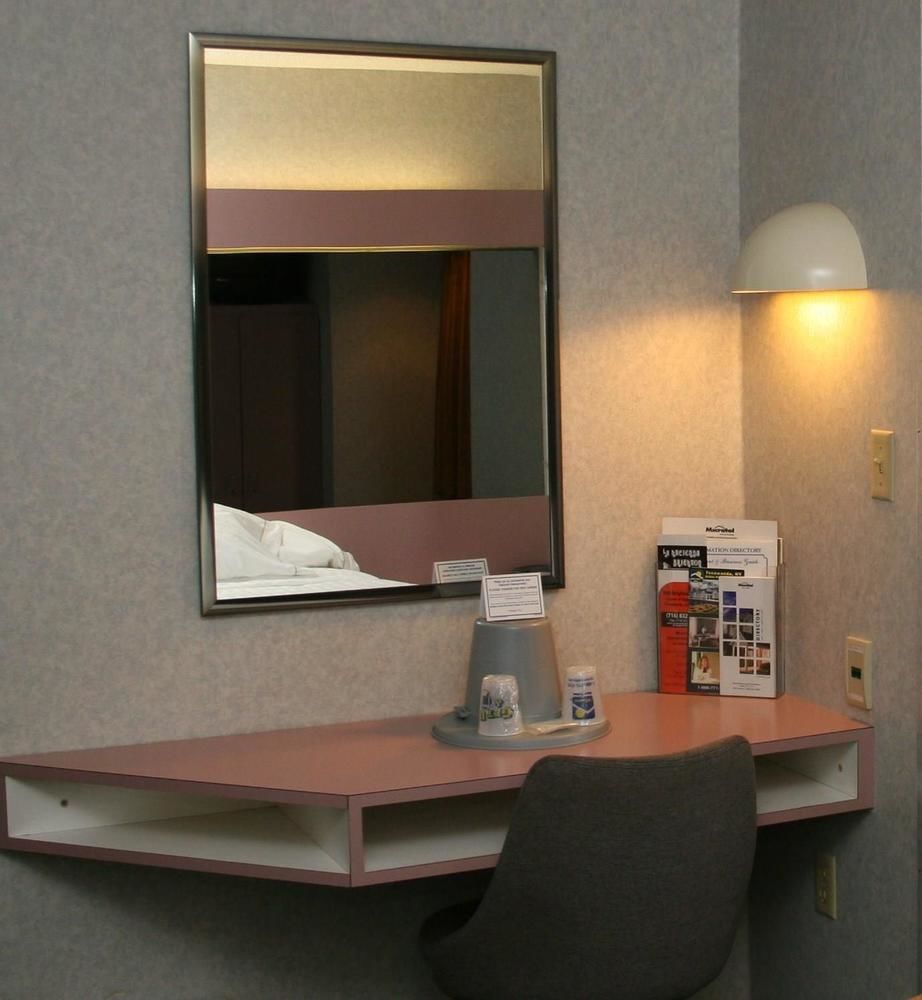 Centerway Hotel Buffalo Tonawanda Bagian luar foto