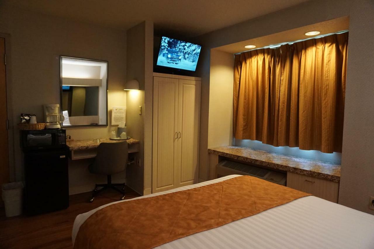 Centerway Hotel Buffalo Tonawanda Bagian luar foto