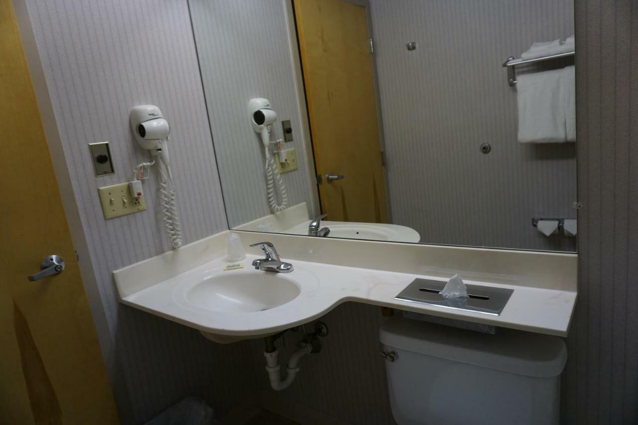 Centerway Hotel Buffalo Tonawanda Bagian luar foto