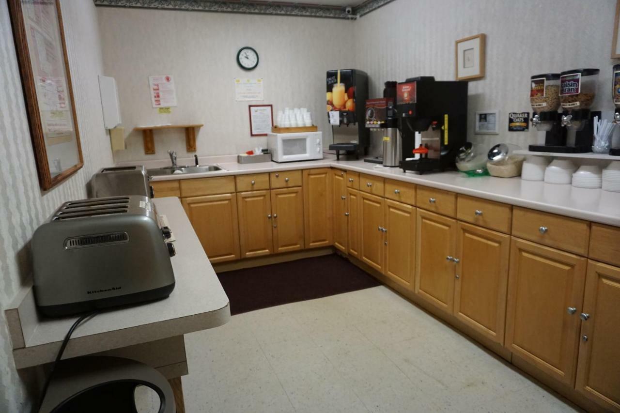 Centerway Hotel Buffalo Tonawanda Bagian luar foto